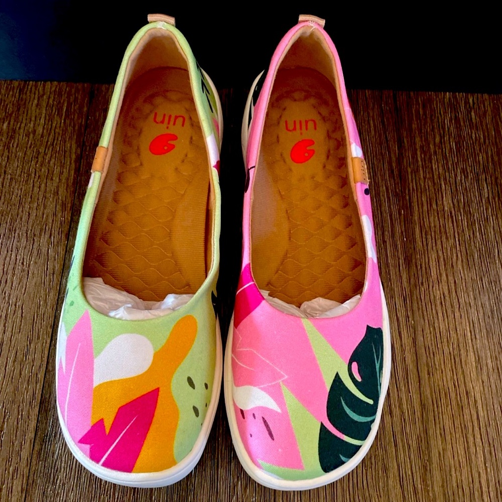 UIN summer jungle ballet flats